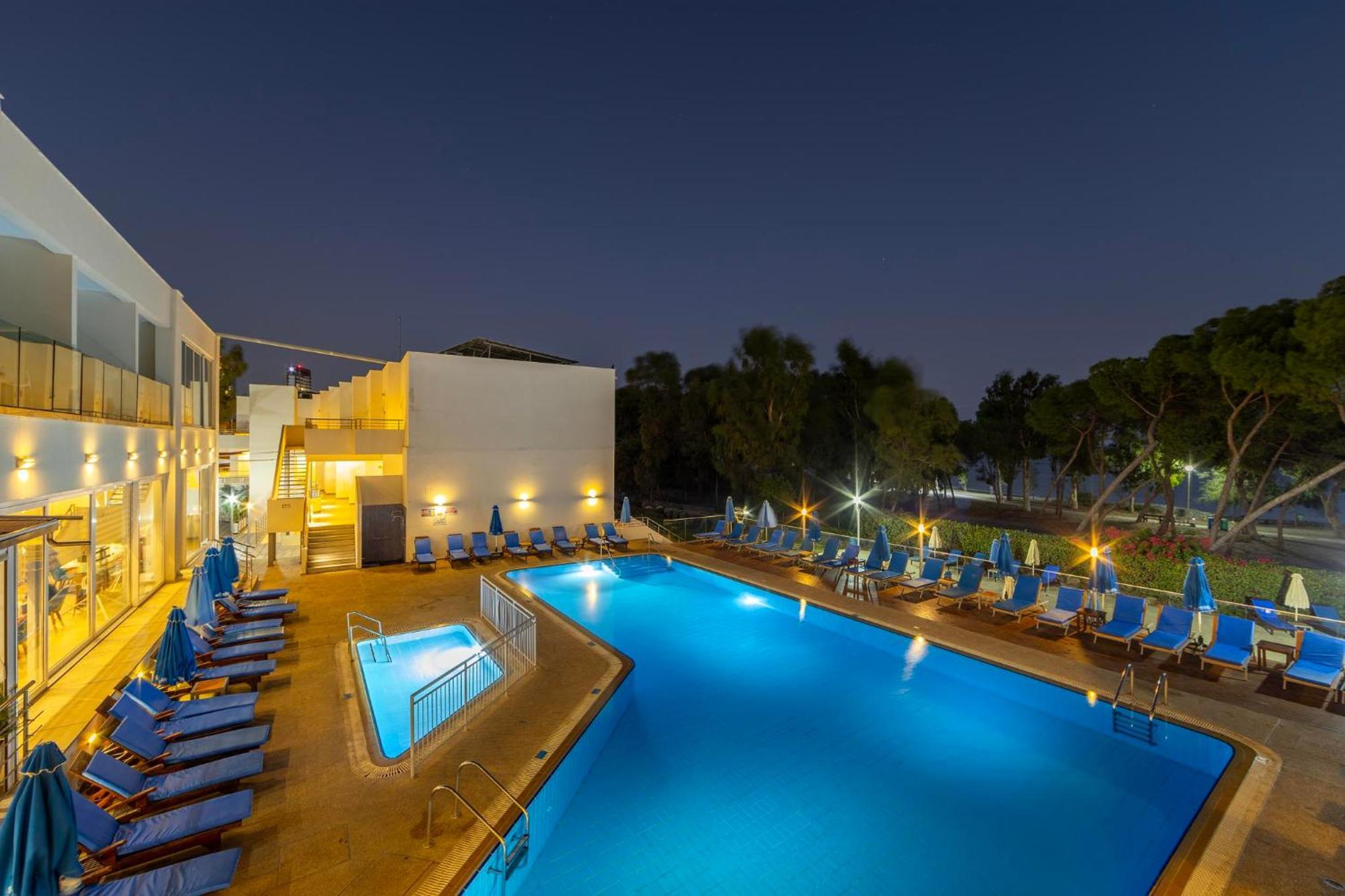 Park Beach Hotel Lemesós Eksteriør bilde
