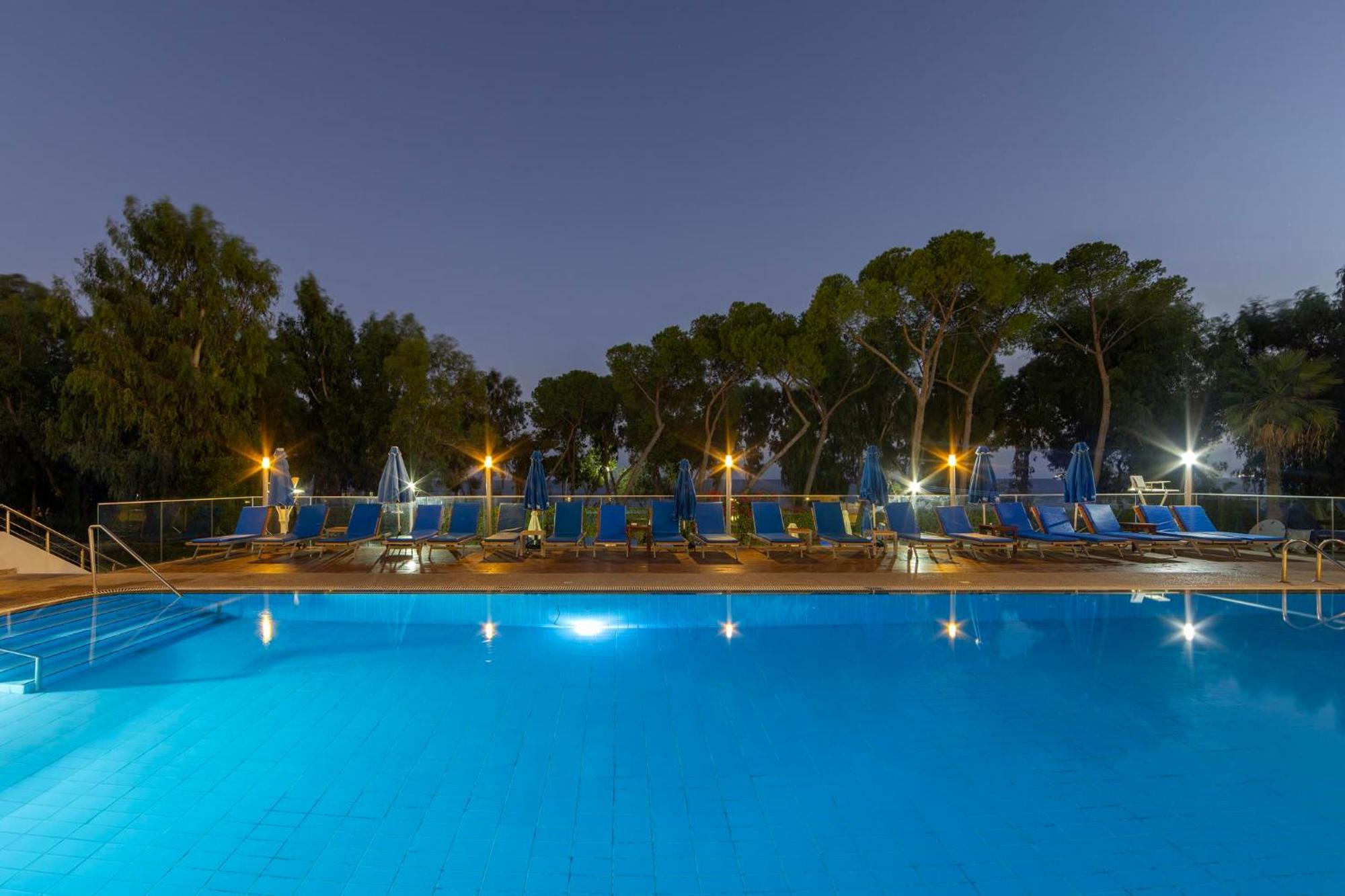 Park Beach Hotel Lemesós Eksteriør bilde
